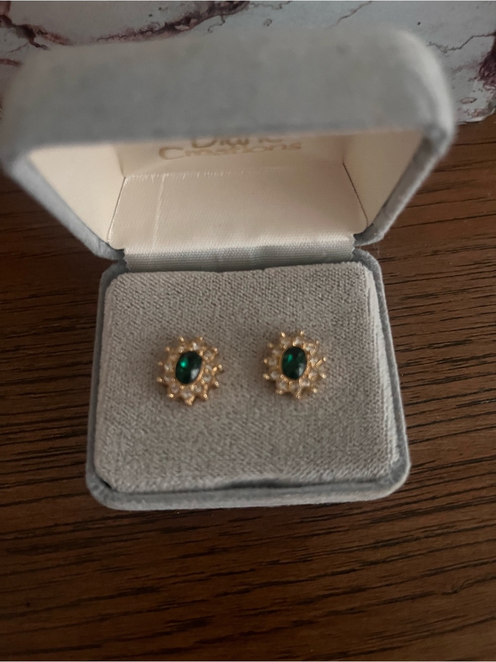 Vintage Diane Creations Gold Tone Emerald Green Rhinestone Sunburst Stud Earring